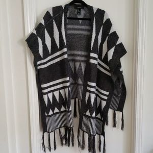 Western Print Poncho